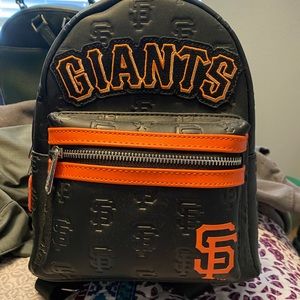 Loungefly San Francisco Giants mini backpack and wallet set